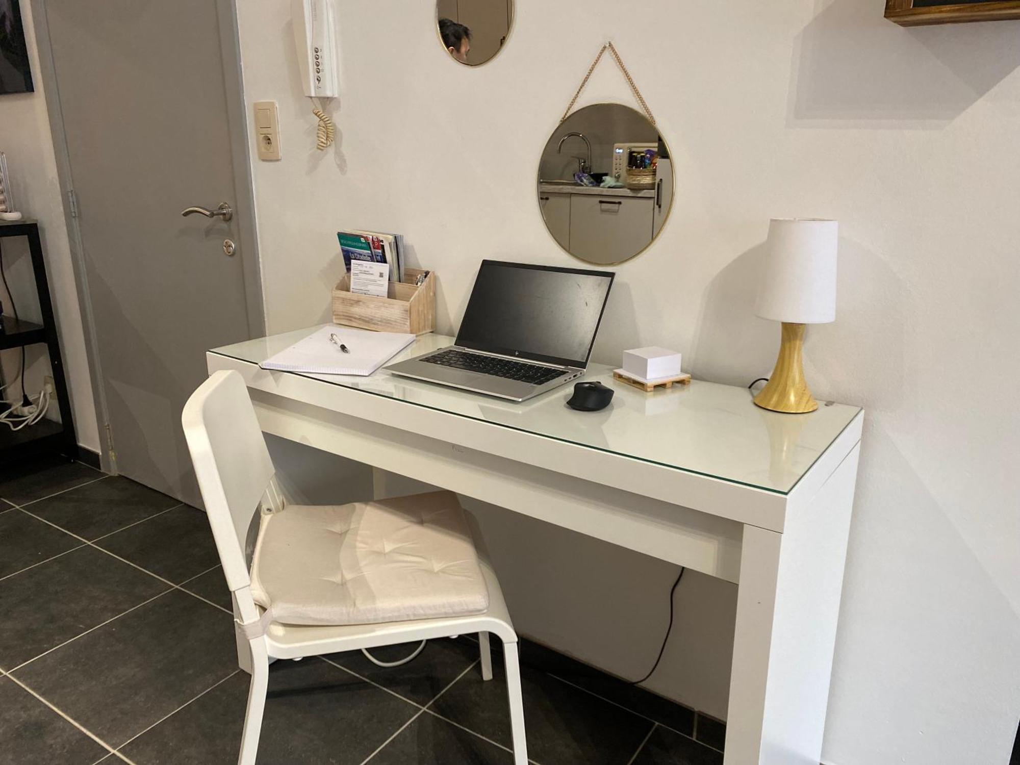 Appartement Vue Meuse, En Face De La Citadelle