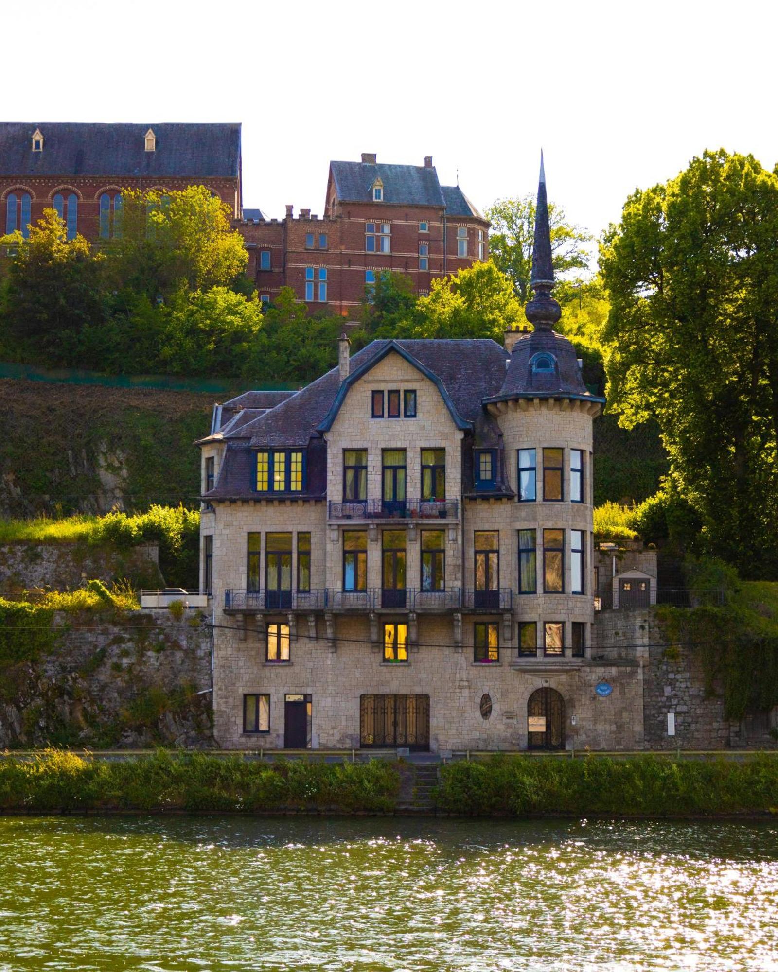 Vue Meuse, En Face De La Citadelle Appartement